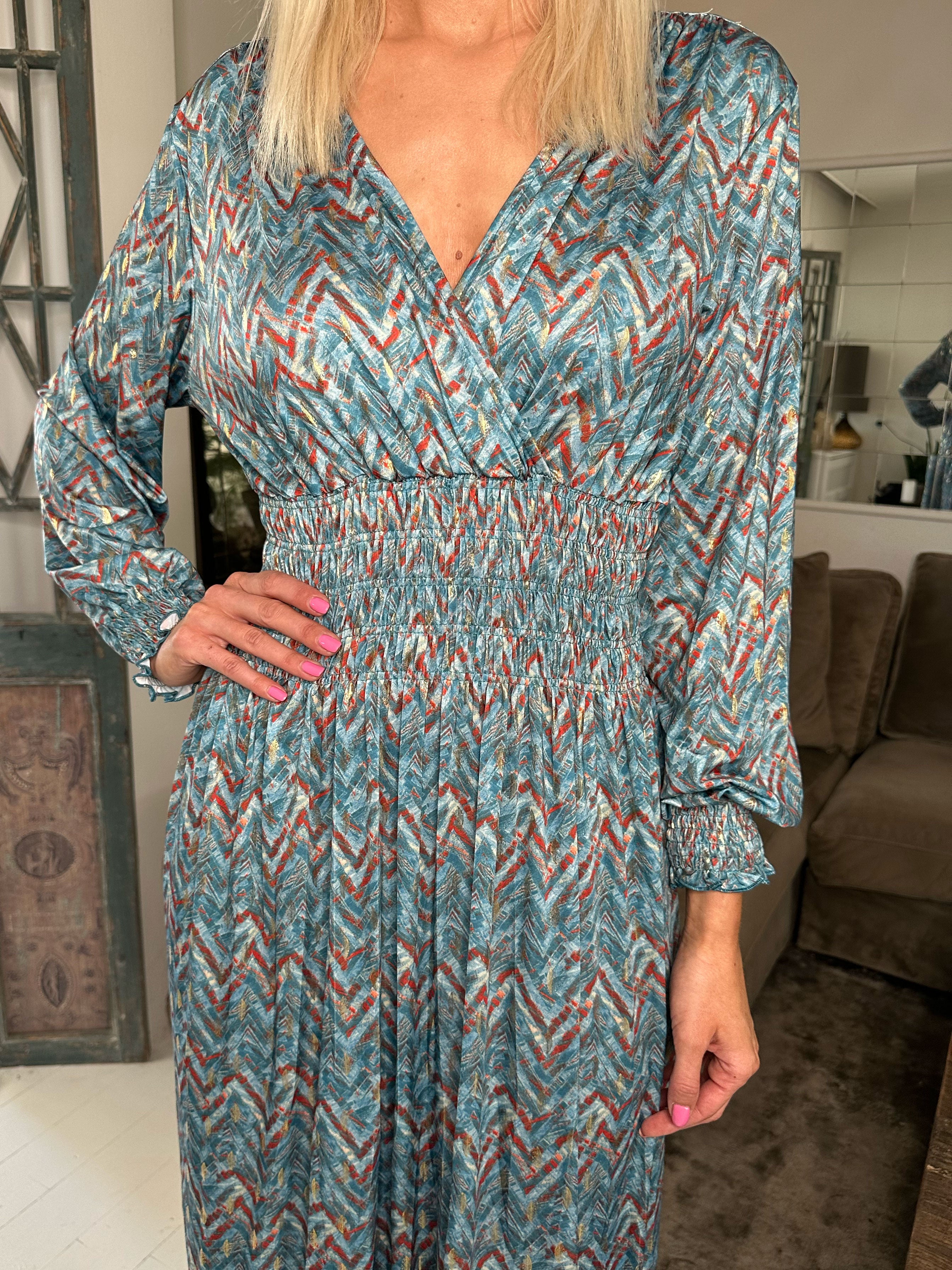 Pams ZigZag L/S - Lang elastisk kjole i krølfrit stof med lange ærmer